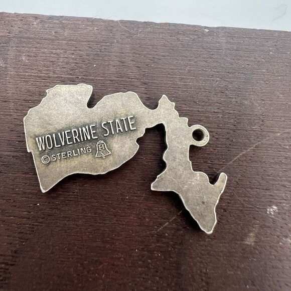 Vintage Estate 925 Sterling Silver Wolverine State of Michigan Charm Pendant - Picture 4 of 6